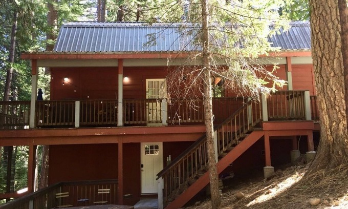 Glencoe Casa | NEW LISTING!! Buddy's Barn--An Oasis in the Woods