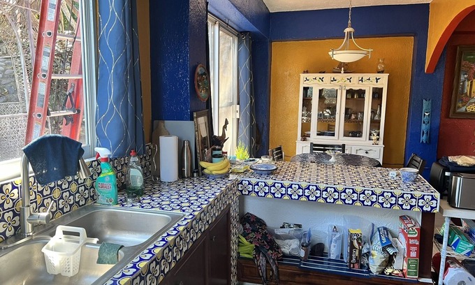 Manzanillo Casa | New Listing - Casa Azul, 2 bedroom, 2 bathroom, rooftop patio with ocean view