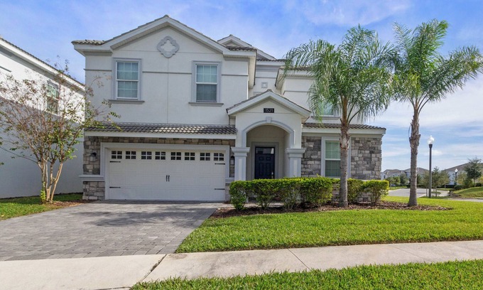 Davenport Casa | New Listing! Champions Gate Resort, 10mi to Disney & 21mi to Universal - FS377434