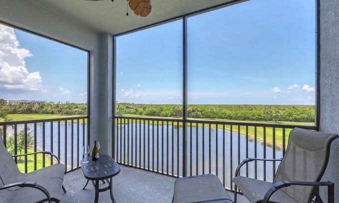 Punta Gorda Apartamento | New Listing! Charlotte Harbor Area Resort, 120mi to Disney & 134mi to Universal - GRH523349
