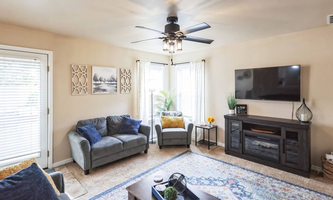 Twin Falls Casa | NEW LISTING! Cozy Corner Oasis with Hot Tub