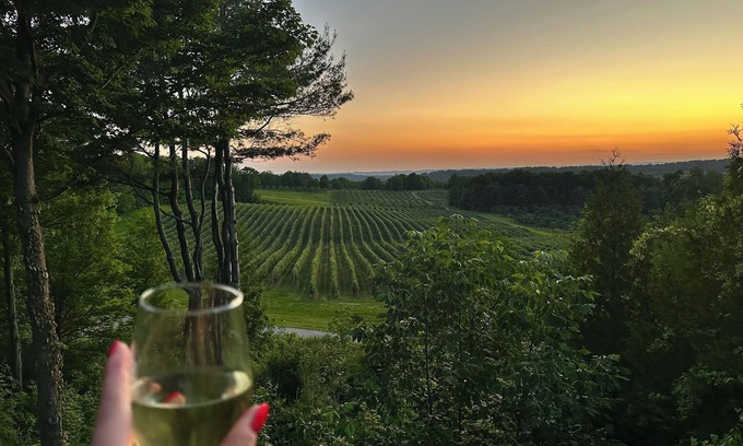 Traverse City Casa | New Listing! Incredible Views Home on Old Mission Peninsula