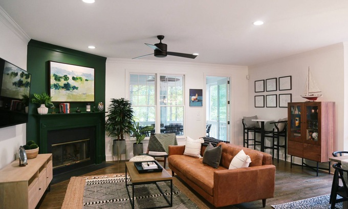 Lake Oconee Casa | NEW LISTING!! Luxury Cottage in Marina Cove - Just Renovated