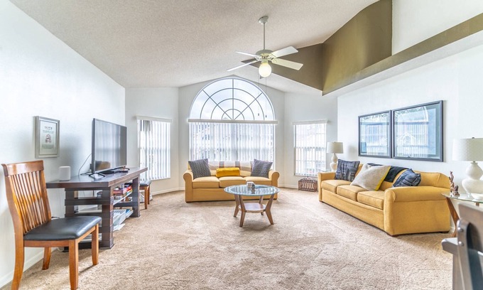 Campbell Apartamento | New Listing! Royal Palm Bay Resort, 5mi to Disney & 10mi to Universal - IT9921