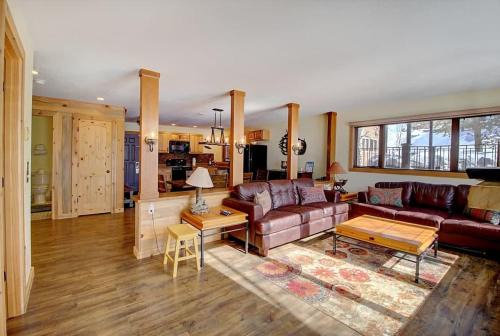 Silvercreek Casa | New Listing - Slopeside condo with Private Hot Tub