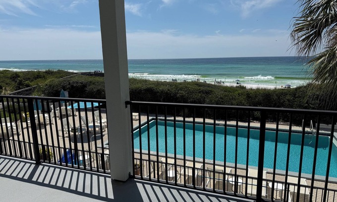 Dune Allen Beach Condominio | New Listing Specials - Palms of Dune Allen 207! Stunning 3 Bed Gulf Front!