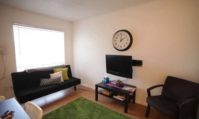 Johnston Terrace Apartamento | ¡Nuevo listado! Ahorrador y funcional 1BD Apt cerca de AUS y del centro