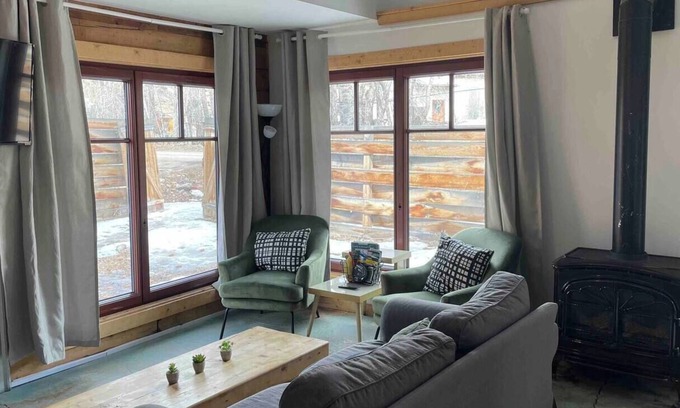 Creede Casa | New Listing! Walk to Downtown Creede | Pet-Friendly | Mountain Views
