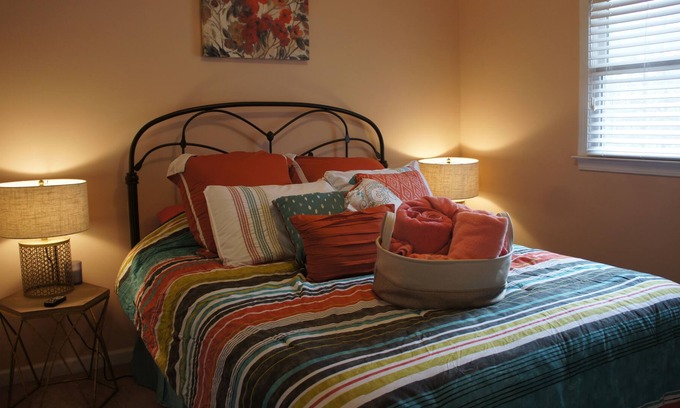 Mills River Casa | NUEVA ubicación en Mills River central a Pisgah, DuPont, ASHEVILLE