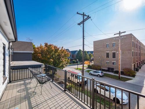 Downtown Columbus Casa | New Luxe Reno Hot Tub n Roof Top Terrace
