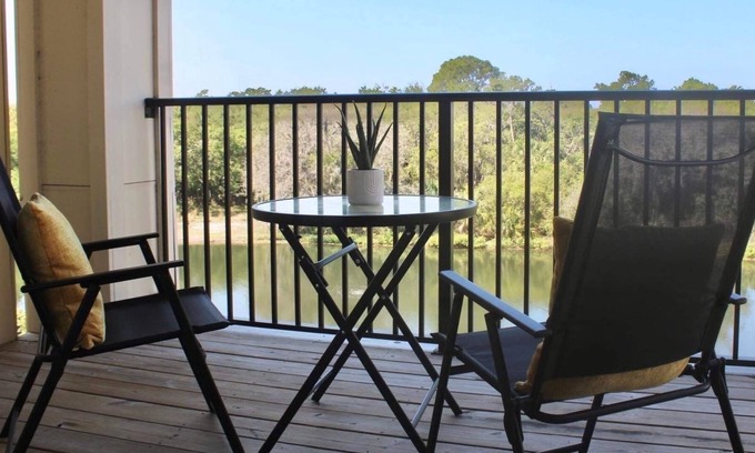 Riverview Apartamento | NEW! Luxurious Lakeview Retreat King Size| 1BR/1BA