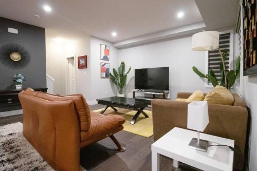London Apartamento | New! Luxury! 3 Bdrm / 3Bed/2.5 Bath North London