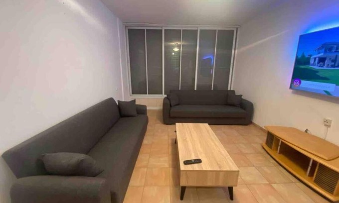 Petah Tikva Apartamento | New- luxury 4 rooms apartment for 11 people