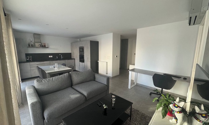 Pont-Eveque Apartamento | New luxury apartment