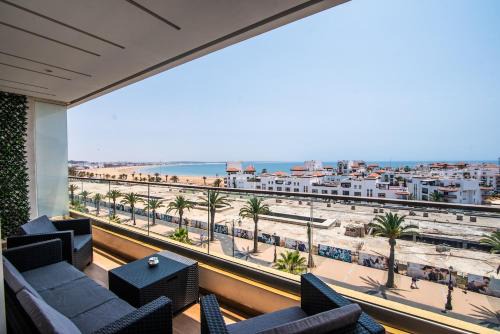 Secteur Touristique Apartamento | New Luxury Apartment 130sqm with SeaView WiFi Unlimited with Optical Fiber