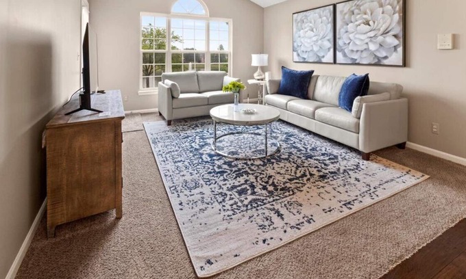 Shelby Township Condominio | New luxury condo spectacular views