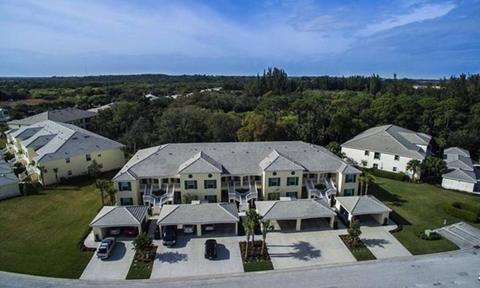 Biggar Condominio | Condominio de lujo en comunidad cerrada cerca de las playas