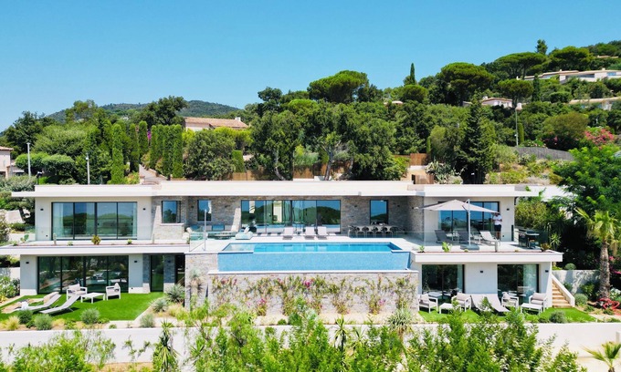 Guerrevieille Villa | New luxury villa with magical sea view over the Gulf of St Tropez