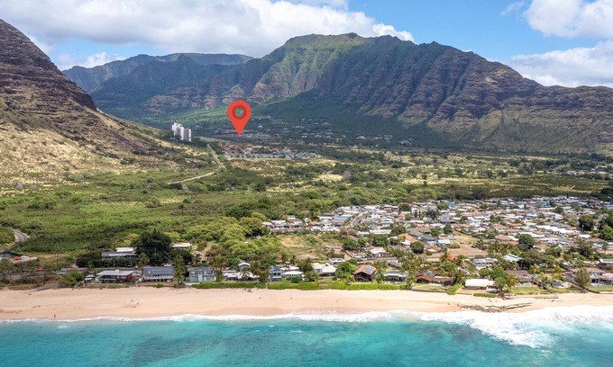 Makaha Valley Cabaña | New Mountainside Cottage near Spectacular Beaches