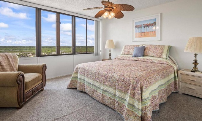 Flagler Beach Casa | New - Nautilus Sunset Escape - Flagler Beach - Intracoastal Water Views - Pool - Tennis