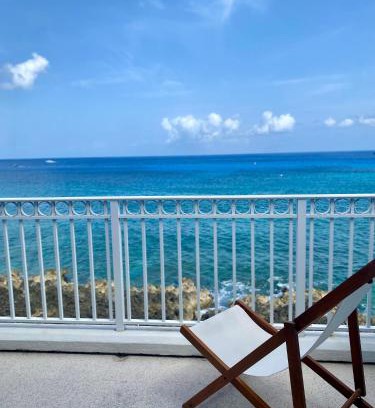 George Town Casa | NEW Oceanfront Condo in George Town
