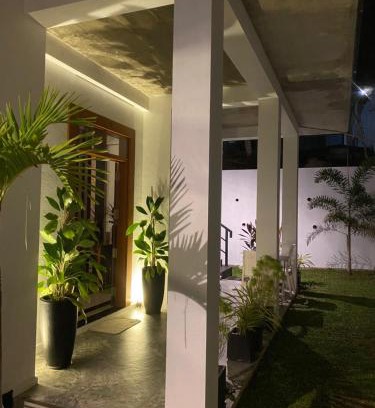 Gonagala Apartamento | New Palms Villa Induruwa Homestay