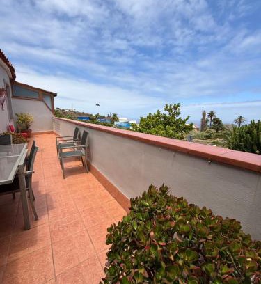 Santa Úrsula Apartamento | New, Penthouse with big terrace and sea views, aircondition and garage