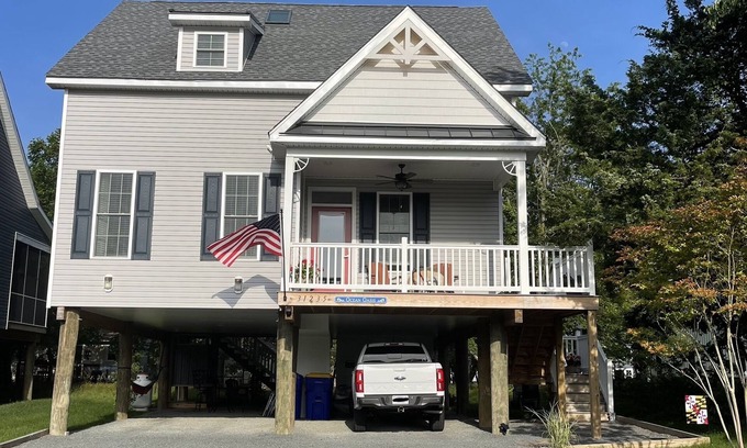 Cedar Neck Casa | NEW! Pet-Friendly! Large 3-bedroom, 2.5 bath Home! Minutes from Bethany Beach!