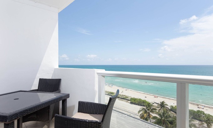 Mid Beach Apartamento | New Point Miami Beach Apartments