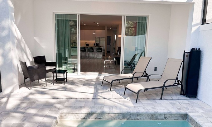 Sunrise Lakes Casa | New Pool Home close to Disney