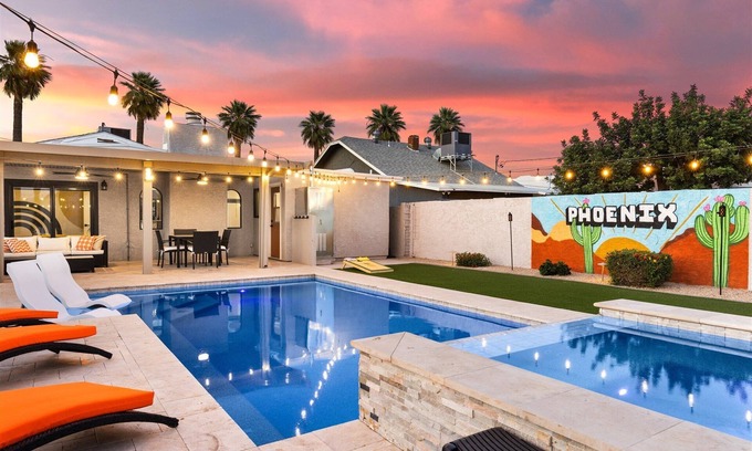 Garfield Casa | NEW!! ✴ POOL ✴ LUX SPA ✴ 4 BED ✴ ARCADE