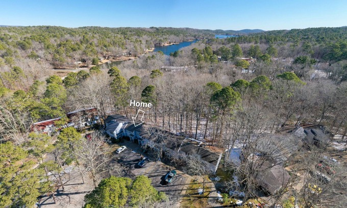 Hot Springs Village Casa | New*Pool Table*Hot springs Village Cozy Twnhse+Walk 2 lake*