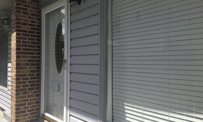 Crescent Beach Condominio | NEW! Private 2BR | Large Kitchen | Close to Ocean!