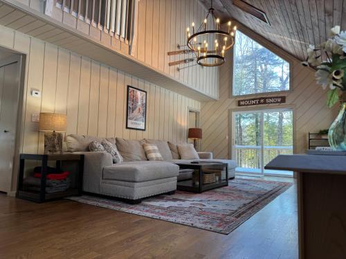 West Dover Chalet De Esquí | NEW Private Chalet - 4 mins to Mt Snow