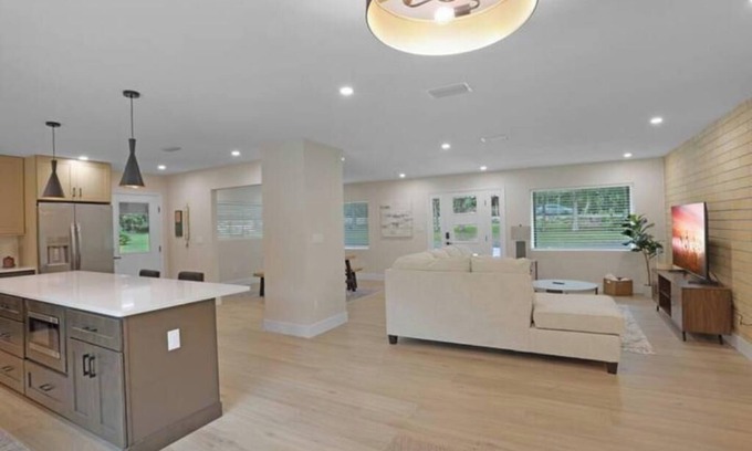 Gainesville Casa | New Remodel on 3 Spacious Acres!