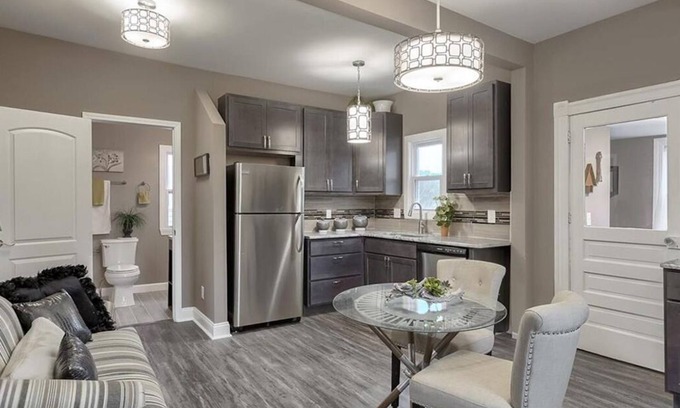 St. Louis Condominio | ☆ Nueva renovación ☆ Carondelet Park ☆ Holly Hills ☆ Yard