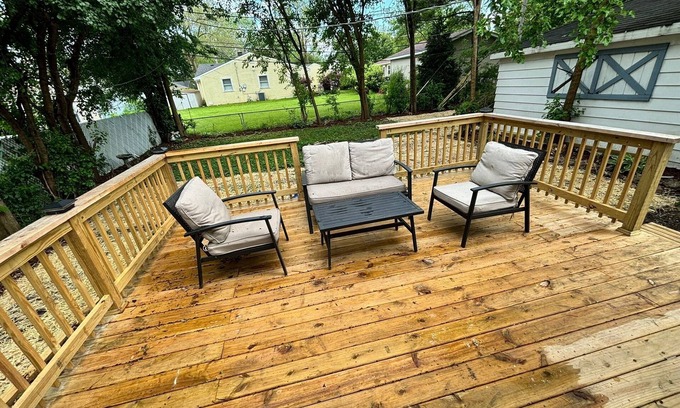Rolling Meadows Casa | NEW Renovated Art Gala in Rolling Meadows