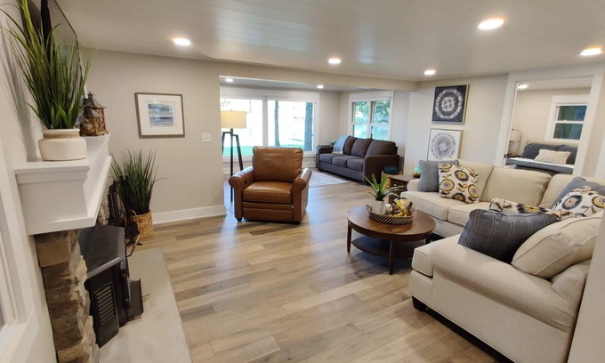 Newaygo Casa | NEW - Renovated Cottage on Beautiful Bills Lake