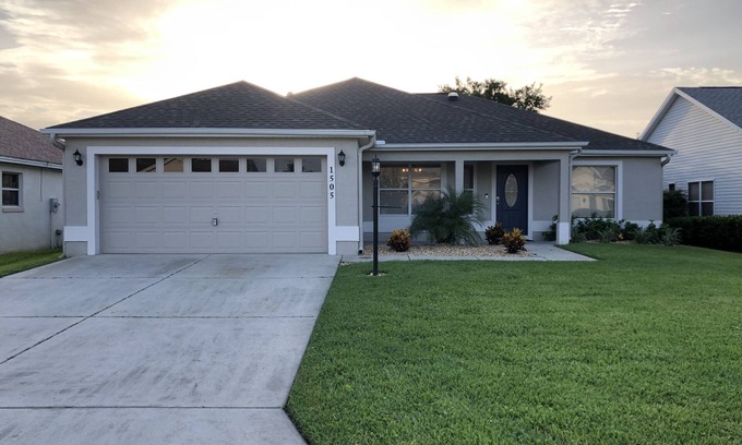 Santo Domingo Casa | New Renovated House in Spanish Springs The Villages
