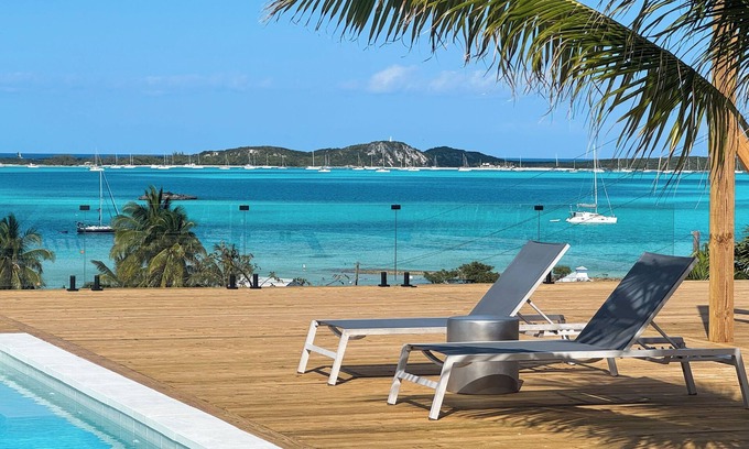 George Town Casa | The SUMMIT exuma Private Ocean Oasis high above it all