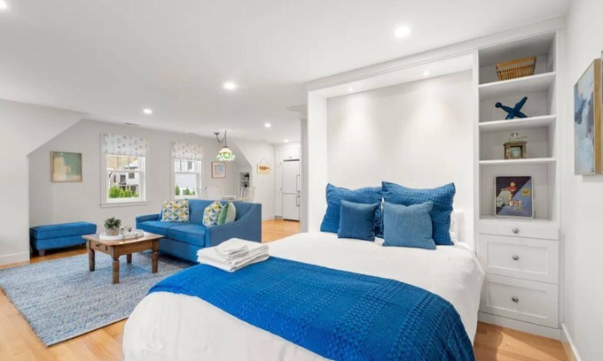 Rockport Apartamento | NEW Rockport Studio · Walk to Bearskin Neck · Reserved Parking