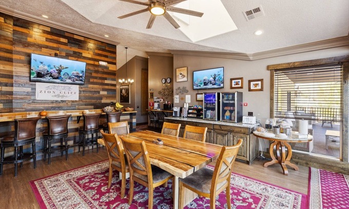 Colorado City Apartamento | NEW! Room 12 - Gooseberry Mesa by Zion Cliff Lodge