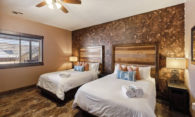Colorado City Apartamento | NEW! Room 13- Silver Reef by Zion Cliff Lodge
