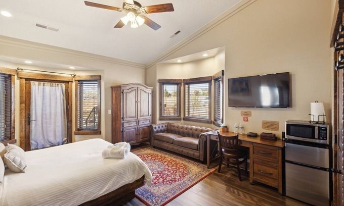 Colorado City Apartamento | NEW! Room 21- Grand Canyon by Zion Cliff Lodge