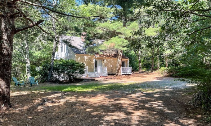 New Seabury Casa | New Seabury-Bright Coves-Exceptional Secluded Private Home