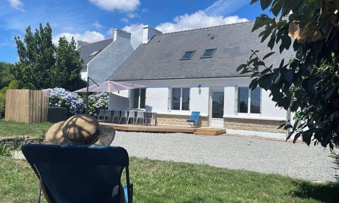 Fouesnant Casa | New, seaside house, Beg meil, for groups and families