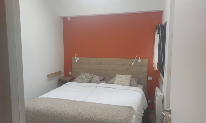 Cleder Casa | New single-storey house near a beautiful white sandy beach
