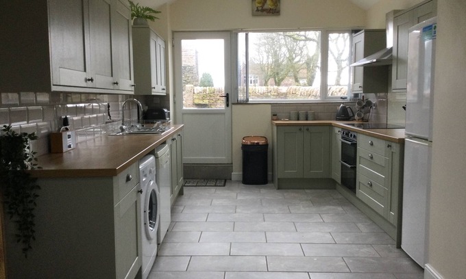 Quarnford Casa | NEW Sleeps 8 or 10, Peak District, Nr Buxton