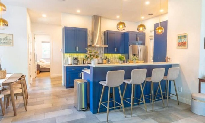 Southtown Casa | New Southtown home near downtown