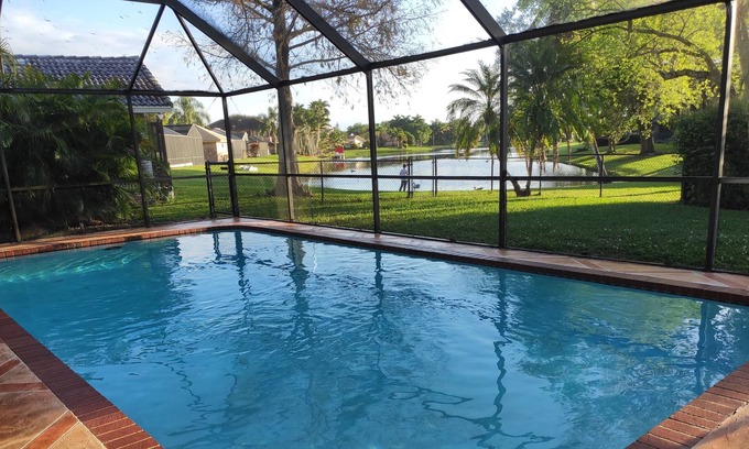 Cypress Glen Casa | ¡NUEVO! ESPECTACULAR ACTUALIZADA, ESPACIOSA CASA